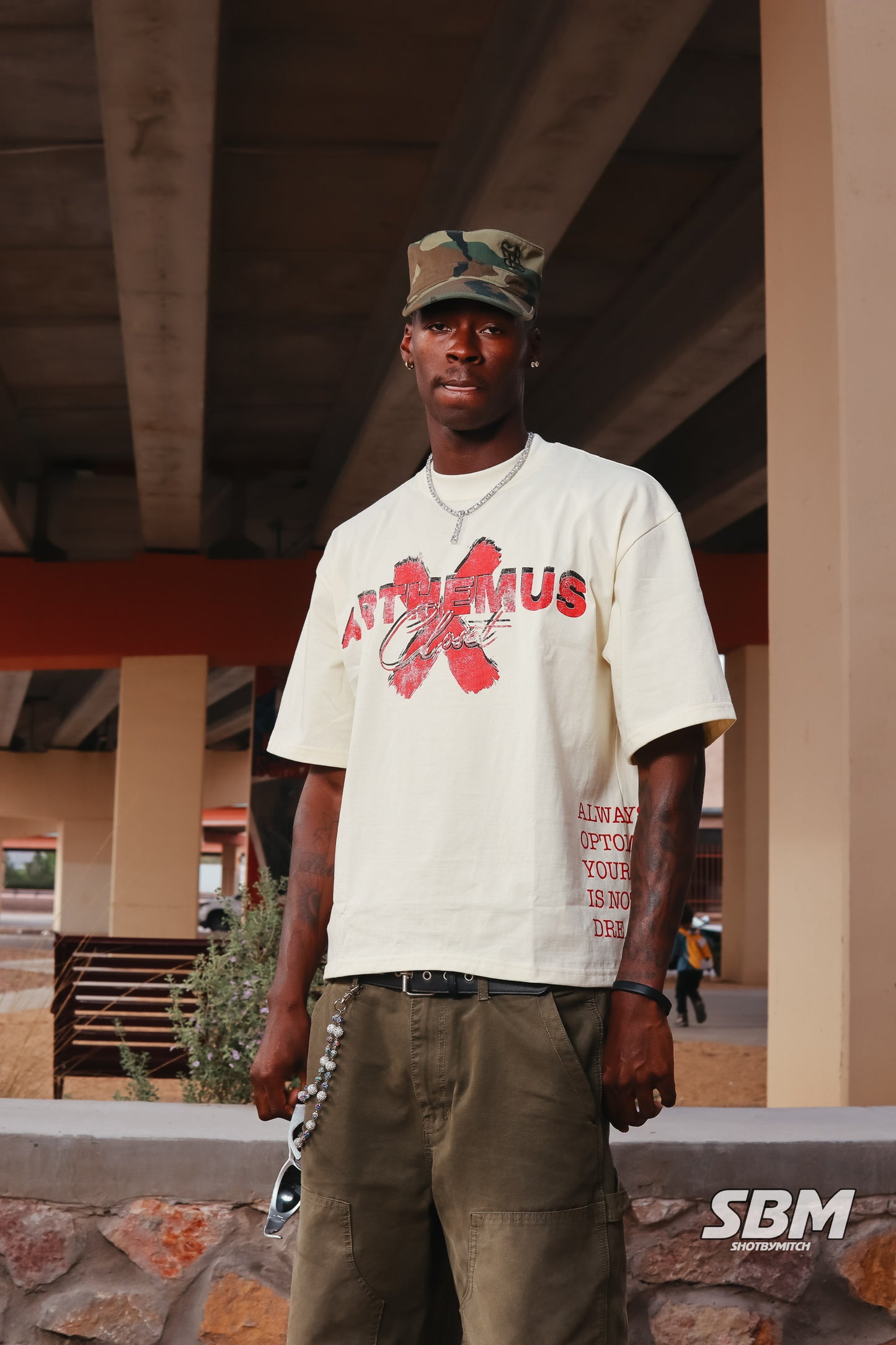 Arthemus X Closet Tee