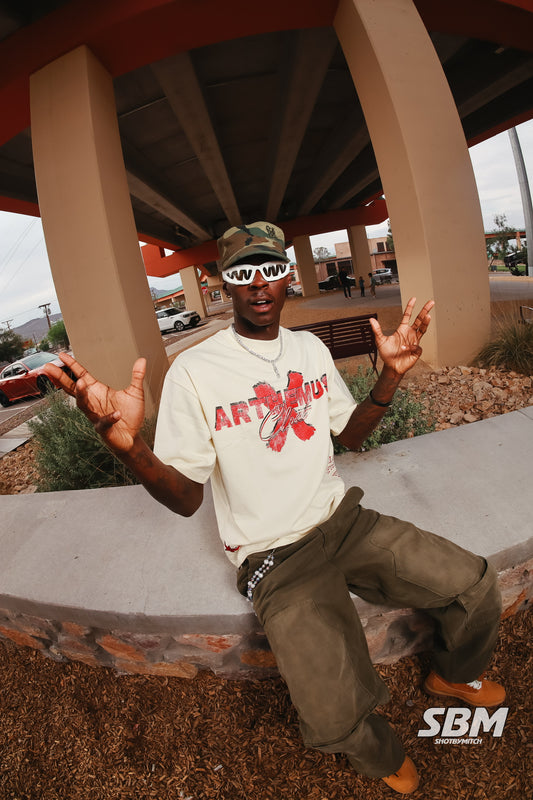 Arthemus X Closet Tee